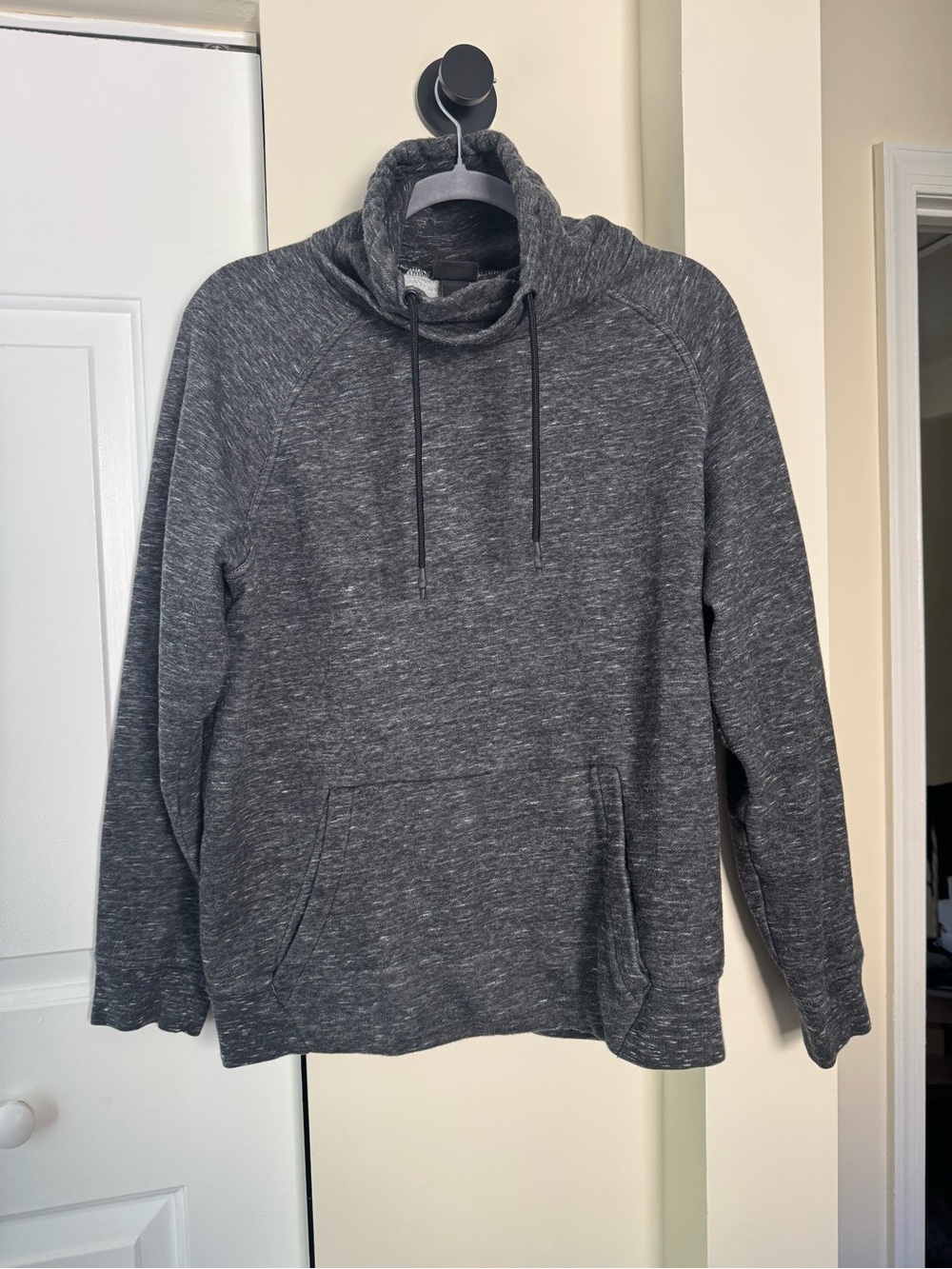 H&M Dark Charcoal Pullover Sweater